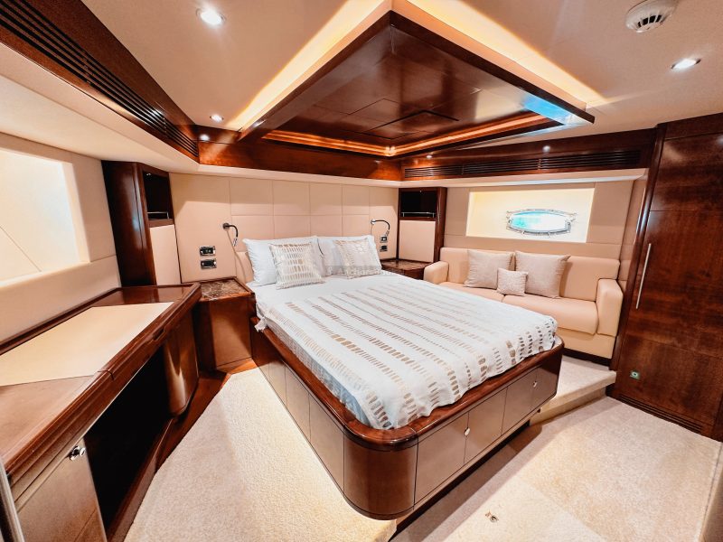 Luxury 88 ft Majesty Yacht - 45PAX