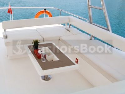 65 ft Luxury Catamaran Yacht - 25PAX
