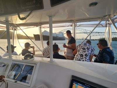 Half-Day 4 Hour Private Cruising at Panama Bay - Viking 46'