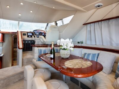 Sunseeker Manhattan 48ft Flybridge Luxury Yacht (Full Day Charter With Crew)