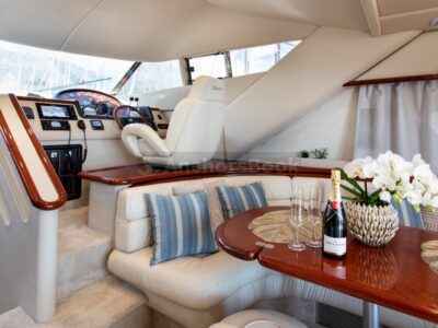 Sunseeker Manhattan 48ft Flybridge Luxury Yacht (Full Day Charter With Crew)