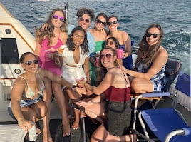 Yacht Rental In Mississauga & Toronto - 12 Max Guests