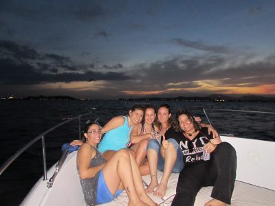 Half-Day 4 Hour Private Cruising and Fishing Tour at Panama Bay