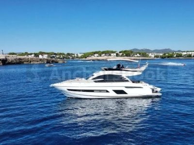 2018 Fairline Squadron 53ft Luxury Yacht