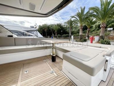 2018 Fairline Squadron 53ft Luxury Yacht