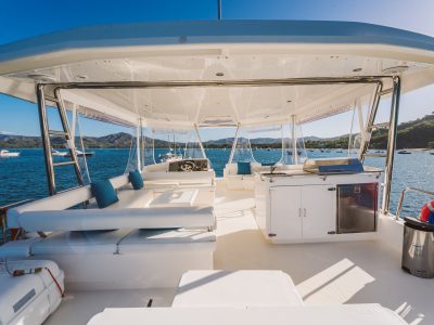 Private Morning 4 Hour Yacht Tour in Costa Rica - 51ft Leopard! (Food & Drinks included)