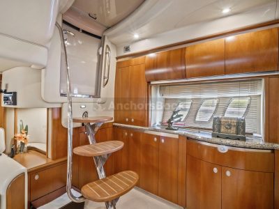52' Sea Ray Yacht Charter for 12 people in Cancún