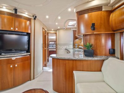 52' Sea Ray Yacht Charter for 12 people in Cancún
