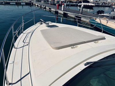 Private Yacht Daily Tour