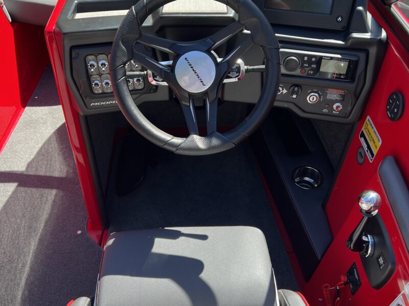 2019 Moomba Wakeboat For Rental In Oregon!