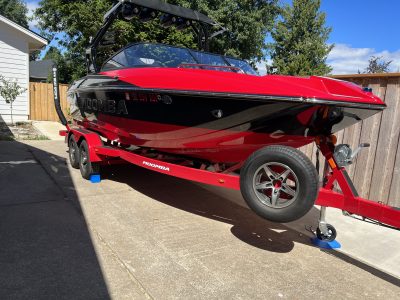 2019 Moomba Wakeboat For Rental In Oregon!