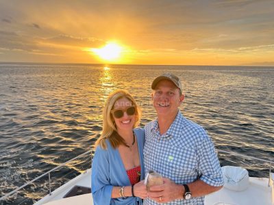 Private Morning 4 Hour Yacht Tour in Costa Rica - 51ft Leopard! (Food & Drinks included)