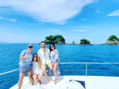 Private Morning 4 Hour Yacht Tour in Costa Rica - 51ft Leopard! (Food & Drinks included)