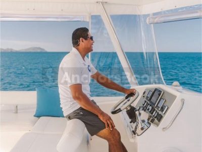 Private Morning 4 Hour Yacht Tour in Costa Rica - 51ft Leopard! (Food & Drinks included)