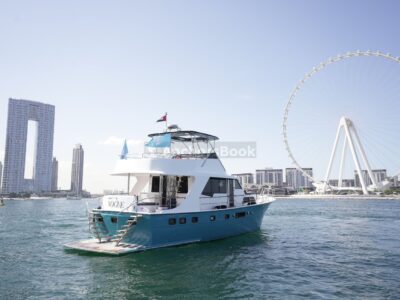 AnchorsBook Fleet: Vogue Luxury Yacht Rental - Hatteras 64ft (22PAX)