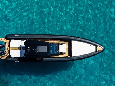 SEAFIGHTER SHADOW 40FT / SEA WOLF (4 Hours Minimum)