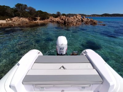 Selva D540 Evolution rubber boat available for rent without skipper