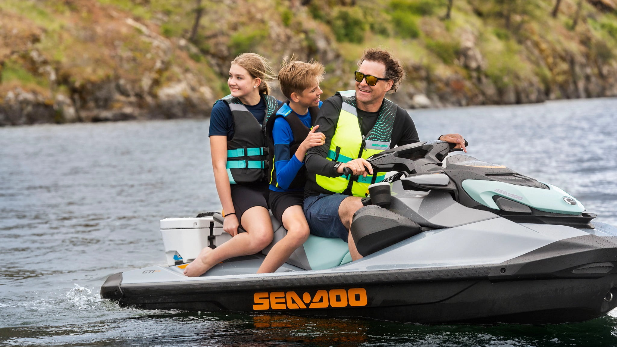 Lake Muskoka Boat Rentals | AnchorsBook.com