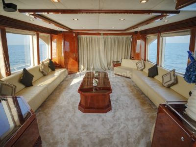 Majesty 88ft Yacht Rental (Dubai – 50 Guests Max) with Jacuzzi