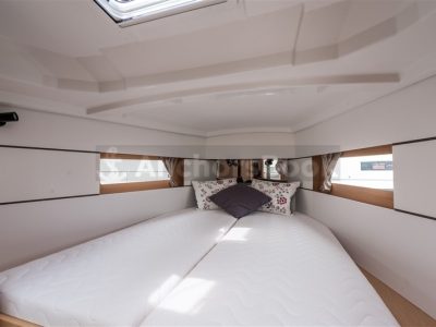 Oceanis 38.1 Beneteau - Majano - Full Week Charter In Split, Croatia