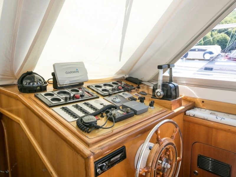 Full Week Yacht Charter In Pula (SAS Vektor Adria 1002)