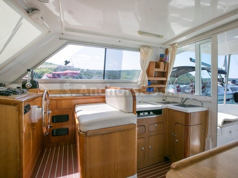 Full Week Yacht Charter In Pula (SAS Vektor Adria 1002)