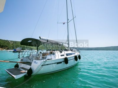 Full Week Yacht Charter In Pula, Croatia (BAVARIA Cruiser 37)