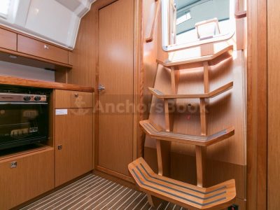 Full Week Yacht Charter In Pula, Croatia (BAVARIA Cruiser 37)