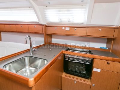 Full Week Yacht Charter In Pula, Croatia (BAVARIA Cruiser 37)