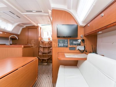 Full Week Yacht Charter In Pula, Croatia (BAVARIA Cruiser 37)