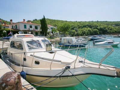 Full Week Yacht Charter In Pula, Croatia (DAMOR 980 Fjera)
