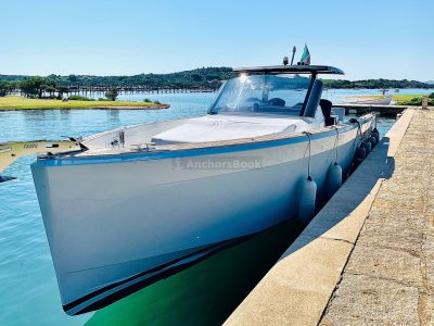 Full Day Boat Rental In Italy - FJORD 40 OPEN