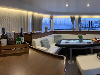 CATAMARAN Lagoon 450F, Catamaran Lagoon 42 - Full Week Luxury Charter