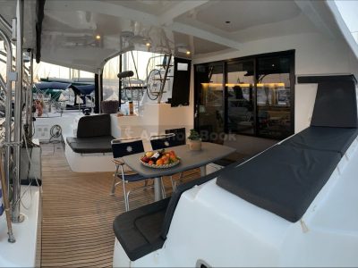 CATAMARAN Lagoon 450F, Catamaran Lagoon 42 - Full Week Luxury Charter