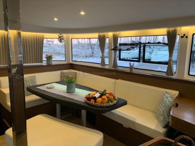CATAMARAN Lagoon 450F, Catamaran Lagoon 42 - Full Week Luxury Charter