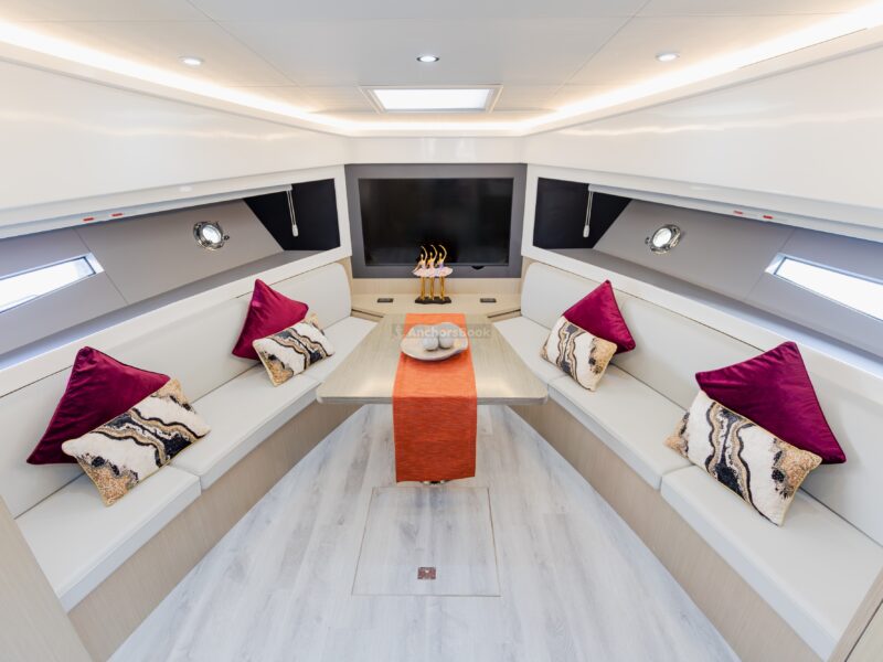 Dubai Private Yacht Charter – 2024 Build Year 52ft Luxury Yacht – 17 PAX