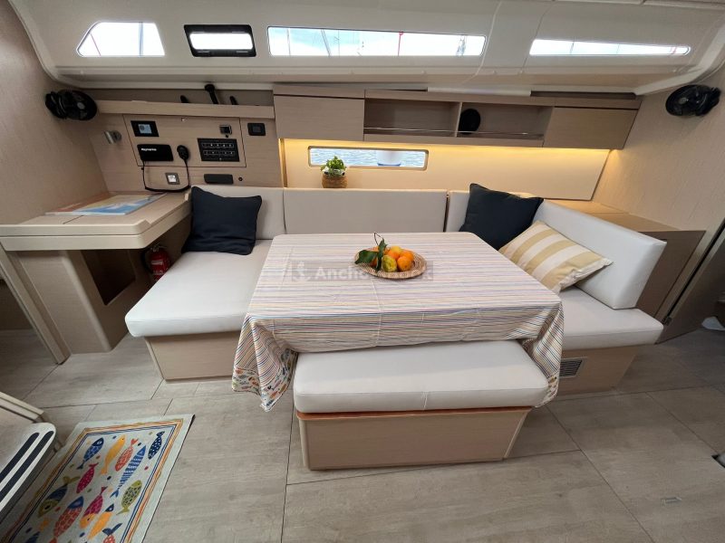 Oceanis 40.1 - Beneteau - Cosmic Dancer - Full Week Charter In Split, Croatia