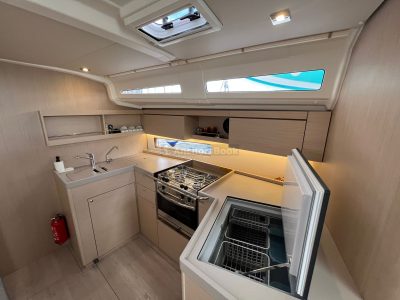 Oceanis 40.1 - Beneteau - Cosmic Dancer - Full Week Charter In Split, Croatia