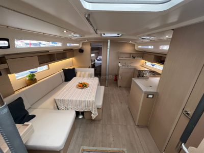 Oceanis 40.1 - Beneteau - Cosmic Dancer - Full Week Charter In Split, Croatia