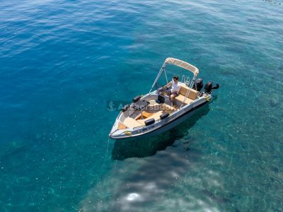 Full Day Boat rental in Santorini- No license required