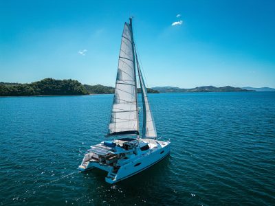 Fountaine Pajot Helia 44ft