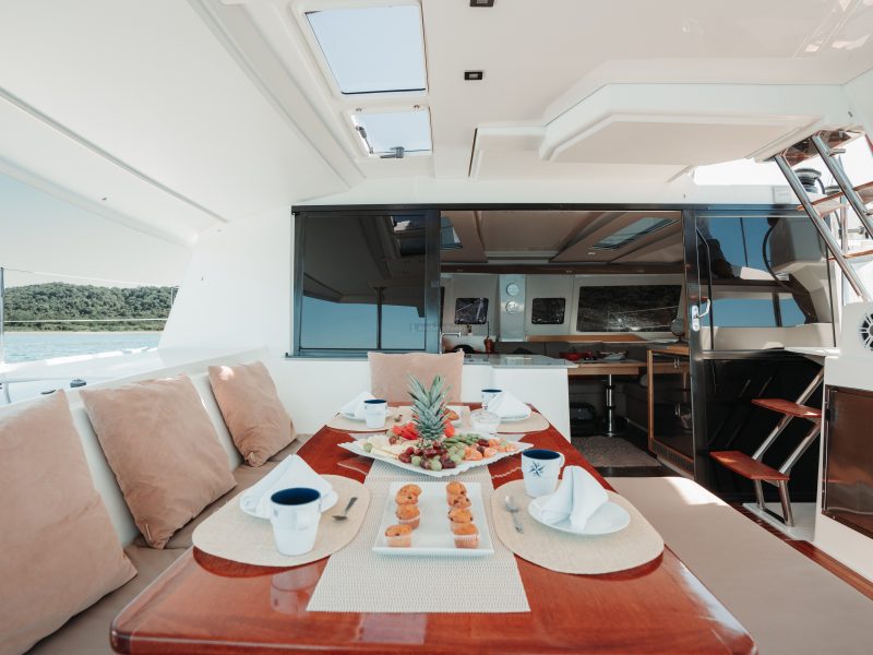 Fountaine Pajot Helia 44ft