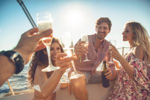 Alcohol On A Yacht In Dubai | AnchorsBook.com