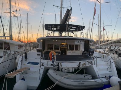 CATAMARAN Lagoon 450F, Catamaran Lagoon 42 - Full Week Luxury Charter