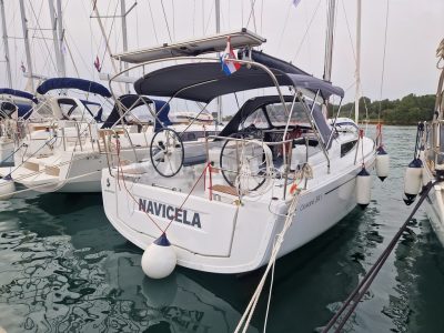 Beneteau Oceanis 34.1 Full Week Charter - In Medulin, Croatia
