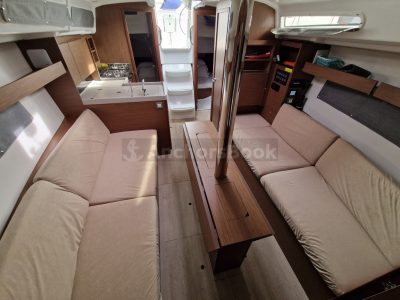 Beneteau Oceanis 34.1 Full Week Charter - In Medulin, Croatia