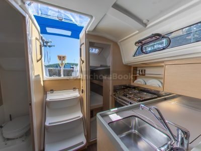 Oceanis 30.1 Beneteau - Yoda - Full Week Charter In Pula, Croatia
