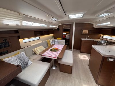 Oceanis 40.1 Beneteau - Kobe - Full Week Charter In Pula, Croatia