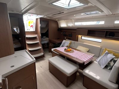 Oceanis 40.1 Beneteau - Kobe - Full Week Charter In Pula, Croatia
