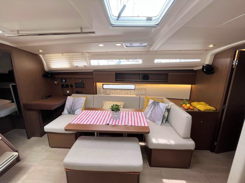 Oceanis 40.1 Beneteau - Kelani - Full Week Charter In Pula, Croatia